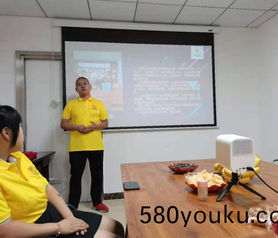 河南萬川(chuan)環保(bao)設(she)備(bei)有(you)限公(gong)司(si)2021年(nian)上(shang)半年錶(biao)彰大會