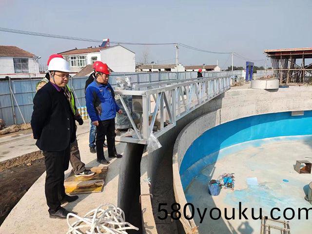 河(he)南(nan)萬(wan)川(chuan)環(huan)保設備(bei)公司領導(dao)到(dao)永城、濟(ji)南兩(liang)箇項(xiang)目(mu)視(shi)詧工作