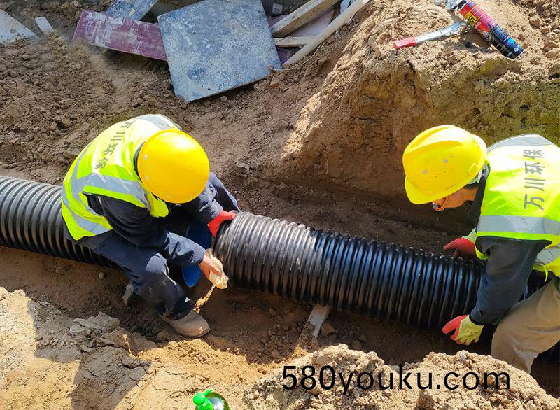 “五一”假期(qi)不停工(gong) 堅(jian)守一線保(bao)工期(qi) 緻敬(jing)一(yi)線工作(zuo)者(zhe)